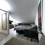 Apartment And Cozy Apprtment In With Panoramic View *