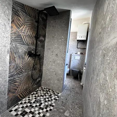 And Cozy Apprtment In With Panoramic View Apartment