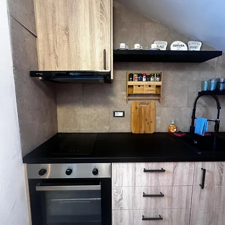 Apartment And Cozy Apprtment In With Panoramic View