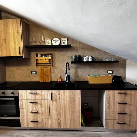 Apartment And Cozy Apprtment In With Panoramic View